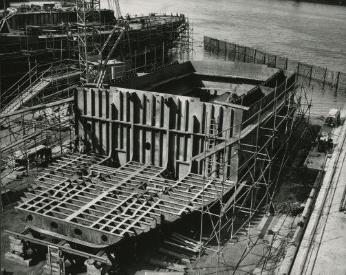 Photograph of construction of bulkheads of Crofton
