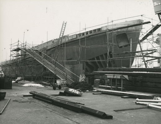 Photograph of superstructure of Crofton