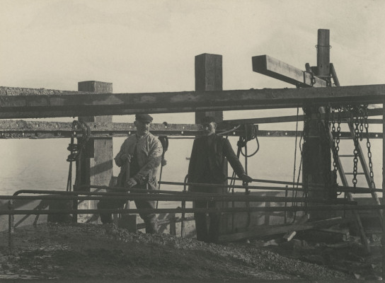 Photograph of staithes with workmen, Blyth Harbour, Blyth, Northumberland.