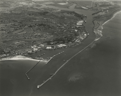 Aerial photograph of Blyth Harbour