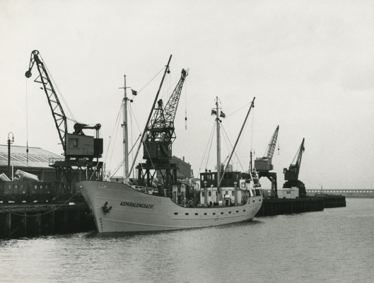 Photograph showing ship 