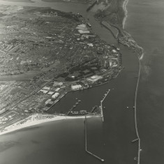 Photograph showing entrance to South Harbour, Blyth, Northumberland.