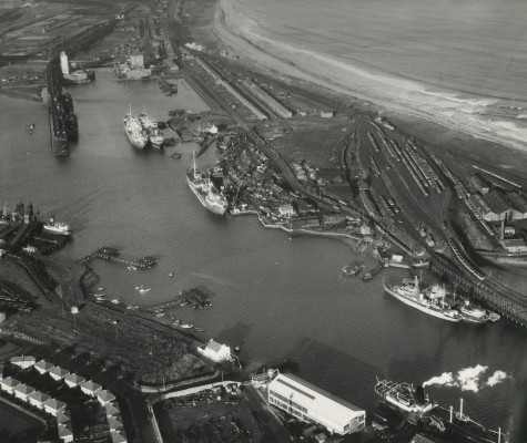 Photograph showing South Harbour and surrounding area